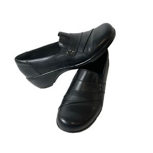 Clarks Collection Womens Sz 9 W Leather Heels Comfort Casual Black Slip On Shoes